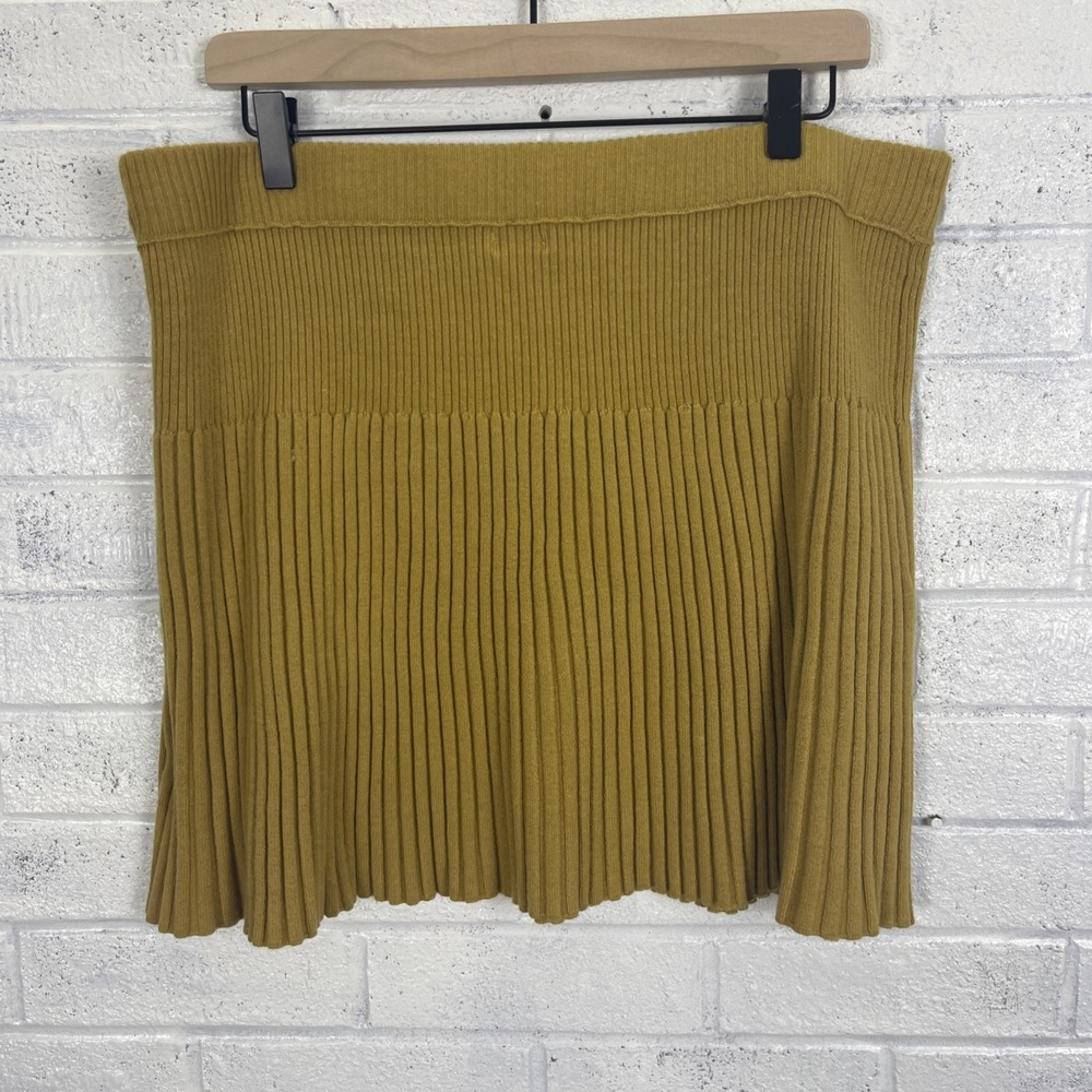 Aerie Take Charge Pleated Sweater Skirt Womens Size XL Mustard Yellow Stretch - Picture 4 of 11